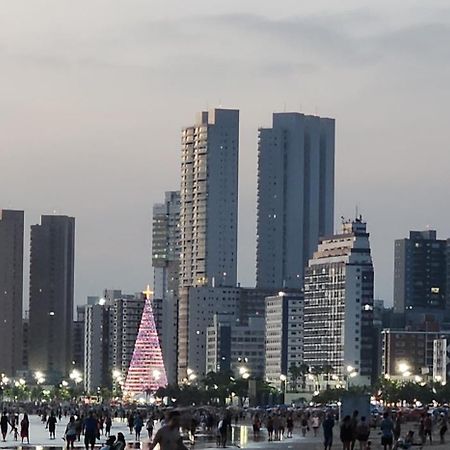 Apto Frente Mar Em Praia Grande エクステリア 写真
