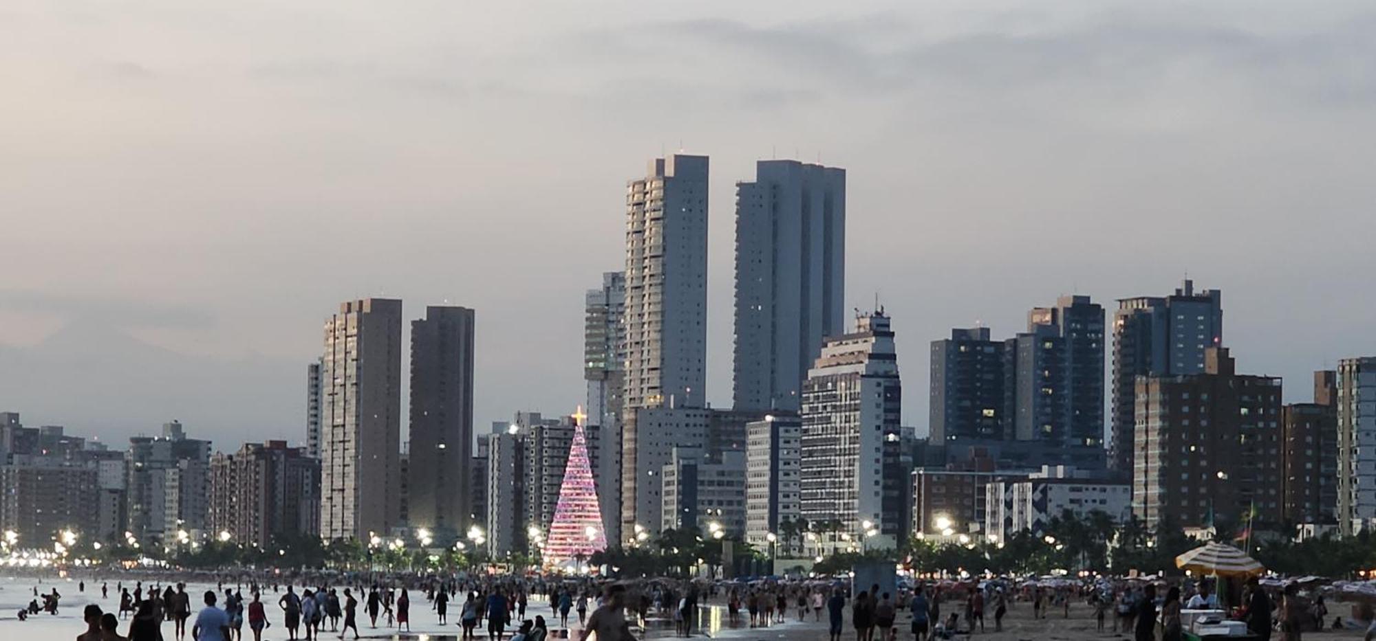 Apto Frente Mar Em Praia Grande エクステリア 写真